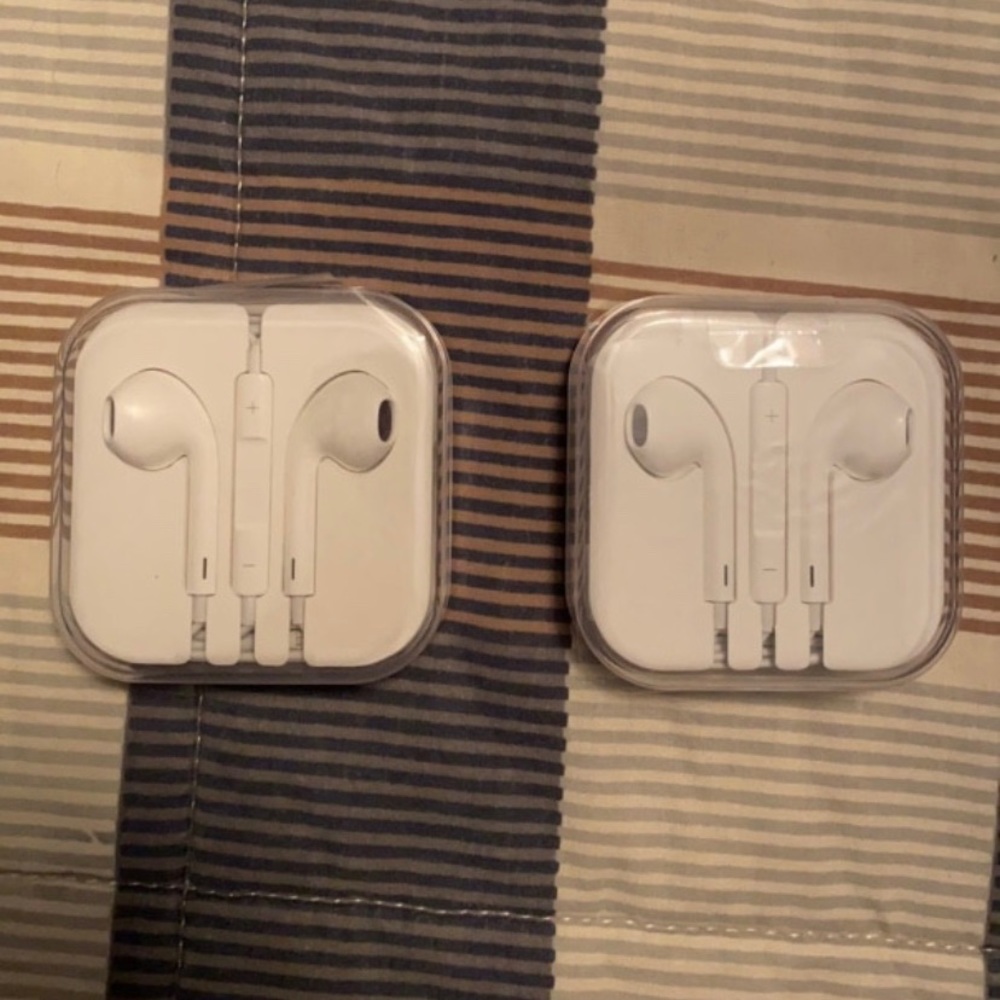 Headphones for IPhone